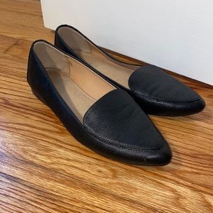 Women’s Black Work Flat/Loafer size 8